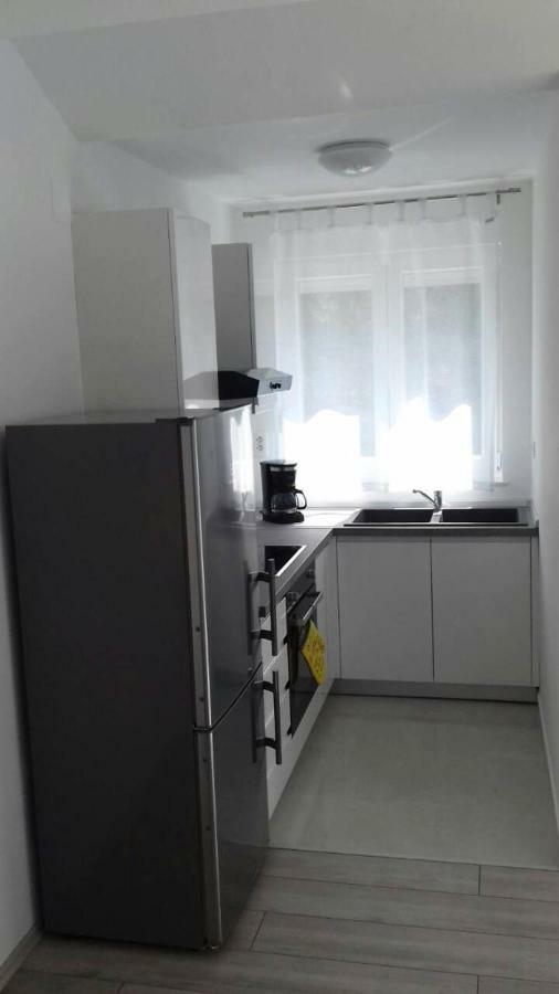 Apartments Brodarica Brodarica  Extérieur photo